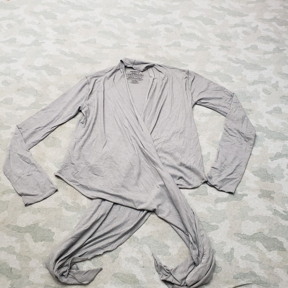 Patagonia Cardigan Womens‎ Small Gray Open Front Outdoors Travel Trail Camp